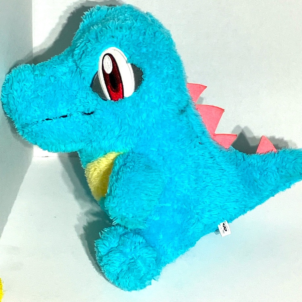 Fluffy fuzzy Totodile Pokemon Nintendo Banpresto Plush Stuffed NWT